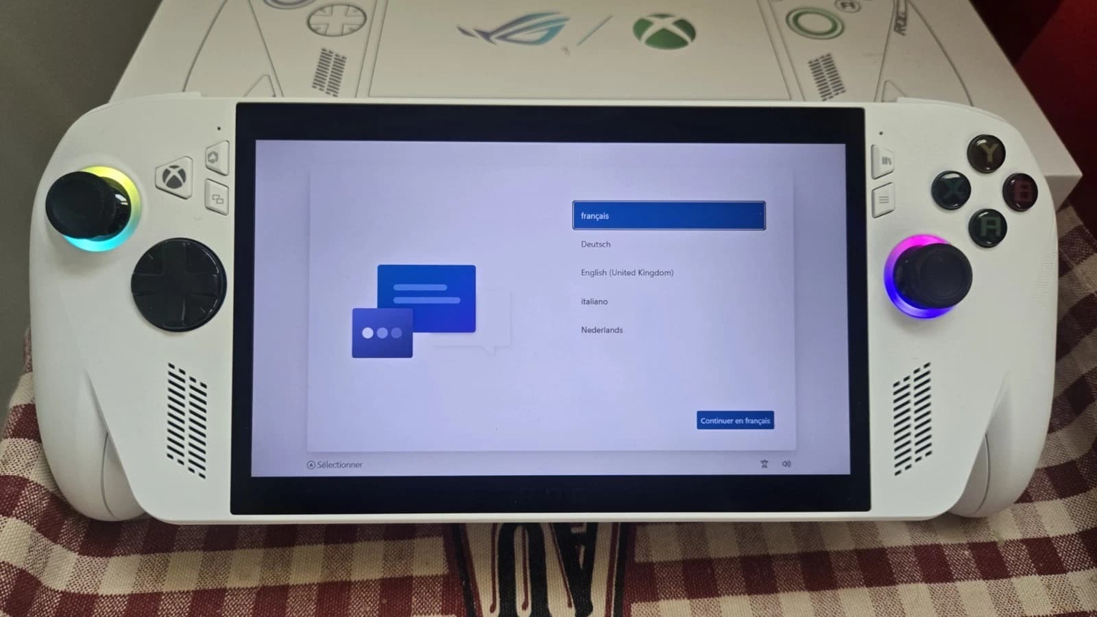 ASUS ROG Xbox Ally – AMD Ryzen Z2 | 16GB RAM / 512GB Storage | 7" Portable Console - Image 1