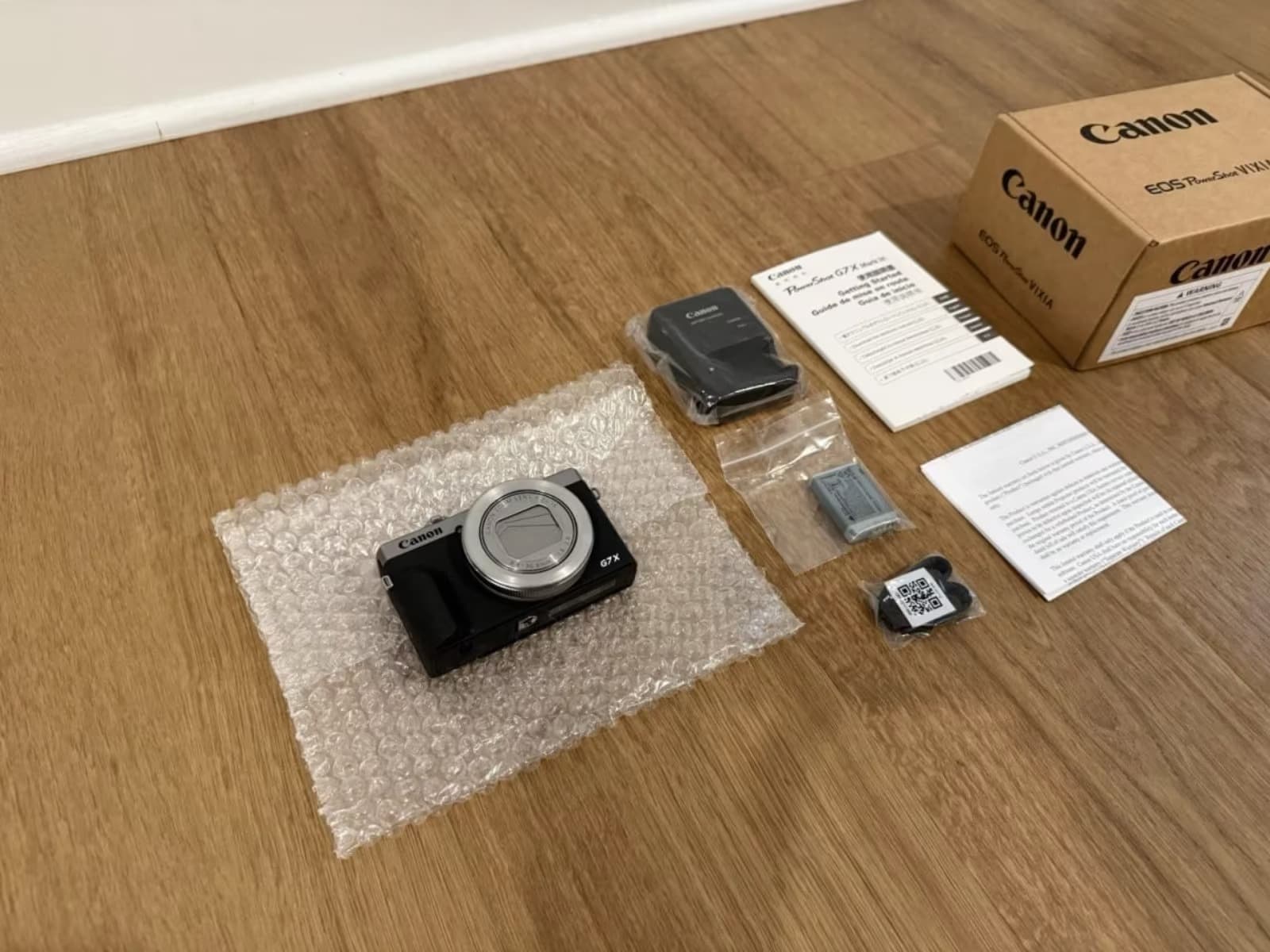 Canon G7 X Mark III – New Silver Compact Camera, Perfect for Travel & Vlogging - Image 1