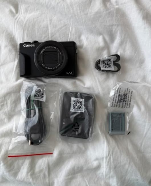 Canon G7 X Mark III Vlogging Camera – New with Original Receipt - Image 1