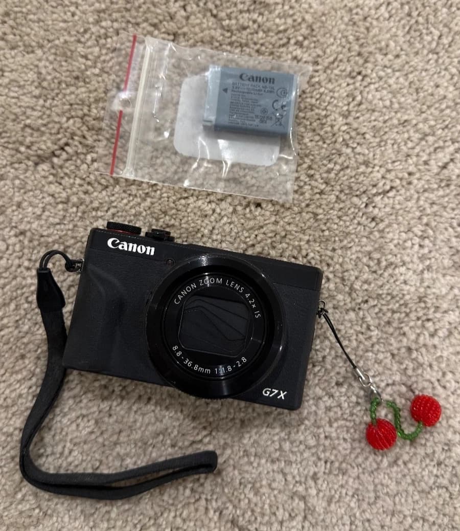 Canon PowerShot G7 X Mark III Digital Camera - Black - Image 1