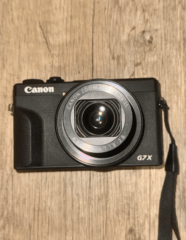 Canon PowerShot G7 X Mark III Premium Kit with Tripod - Image 1