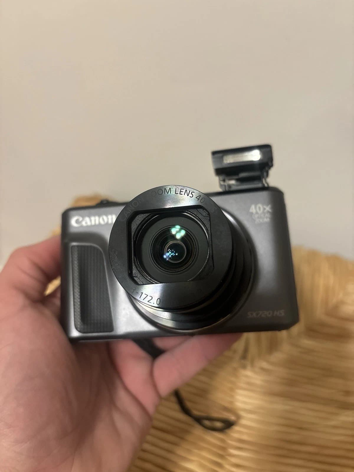 Canon PowerShot SX720 HS 20.3MP Black - Image 1
