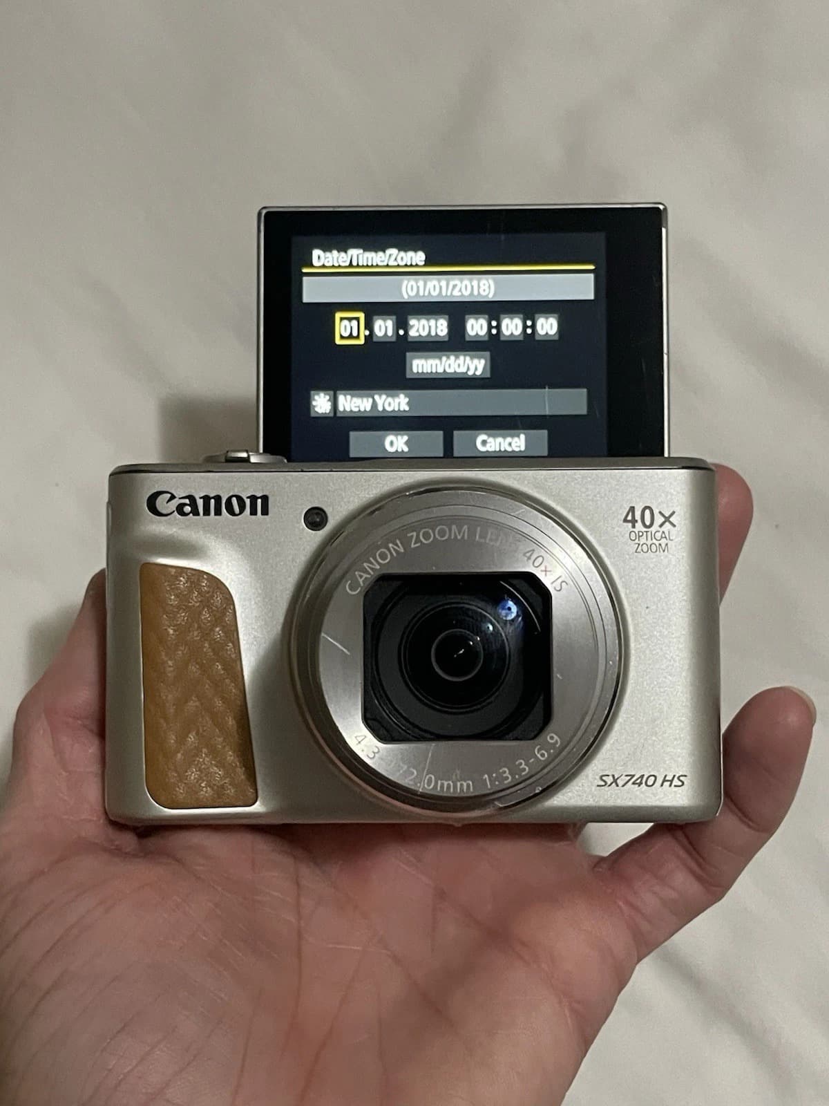 Canon PowerShot SX740 HS 20.3MP Digital Camera - Silver - Image 1