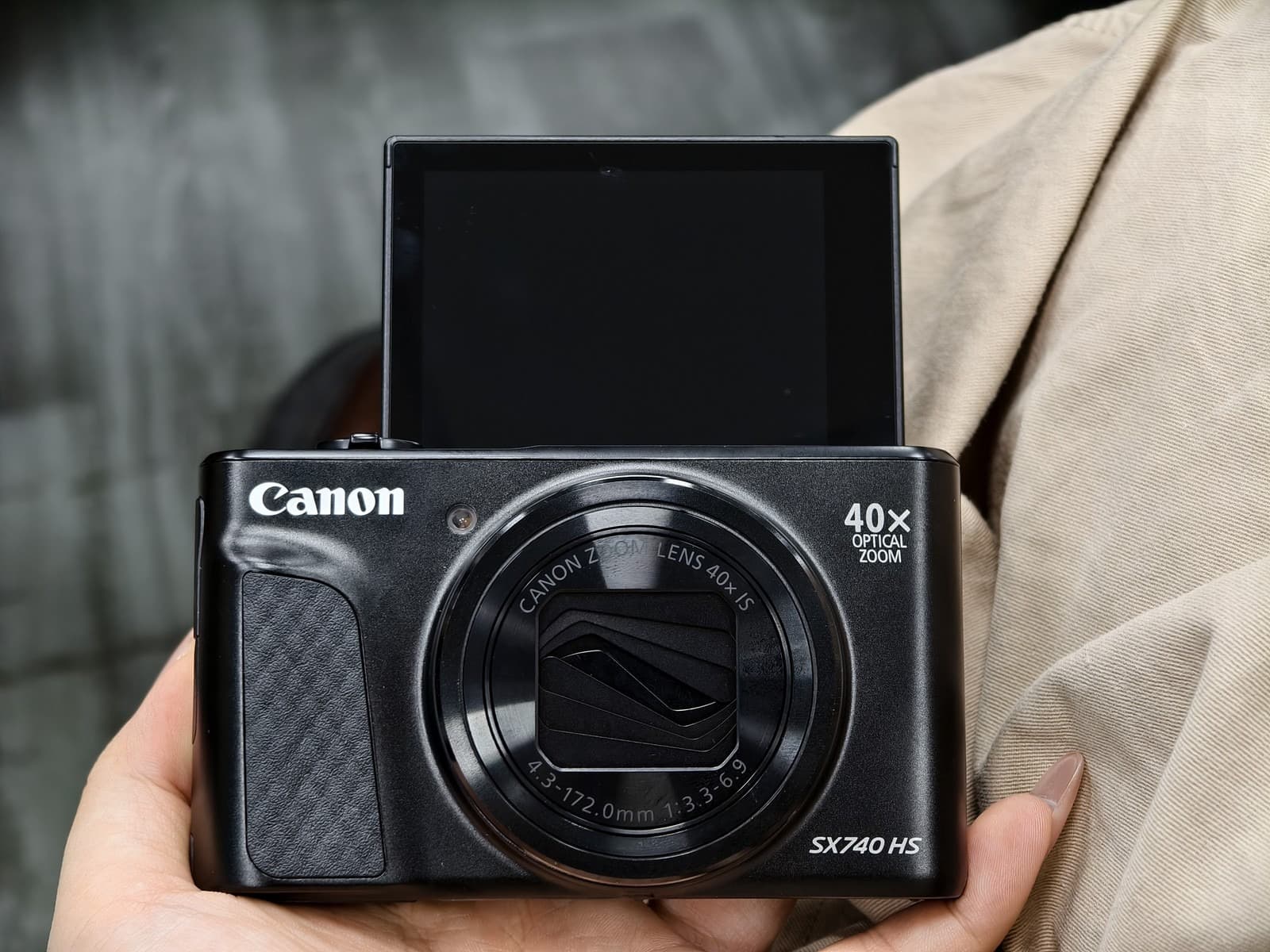 Canon PowerShot SX740 HS 20MP 40x Zoom 4K Digital Point & Shoot Camera - Image 1