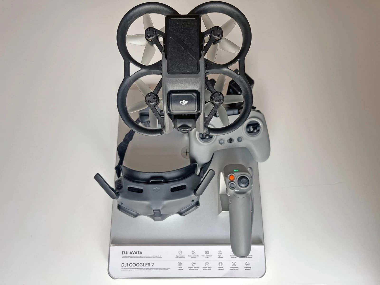 DJI Avata Pro-View Mega Combo – FPV Drone with Goggles Integra + Remote & Motion Controllers - Image 1