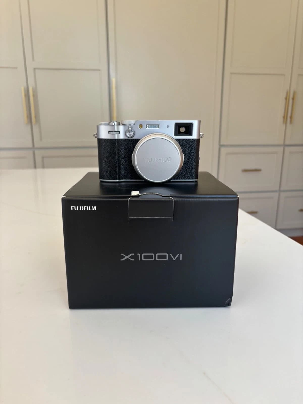 FUJIFULM X100VI CAMERA - MEGA BUNDLE (HUGE VALUE OF ACCESSORIES) - Image 1