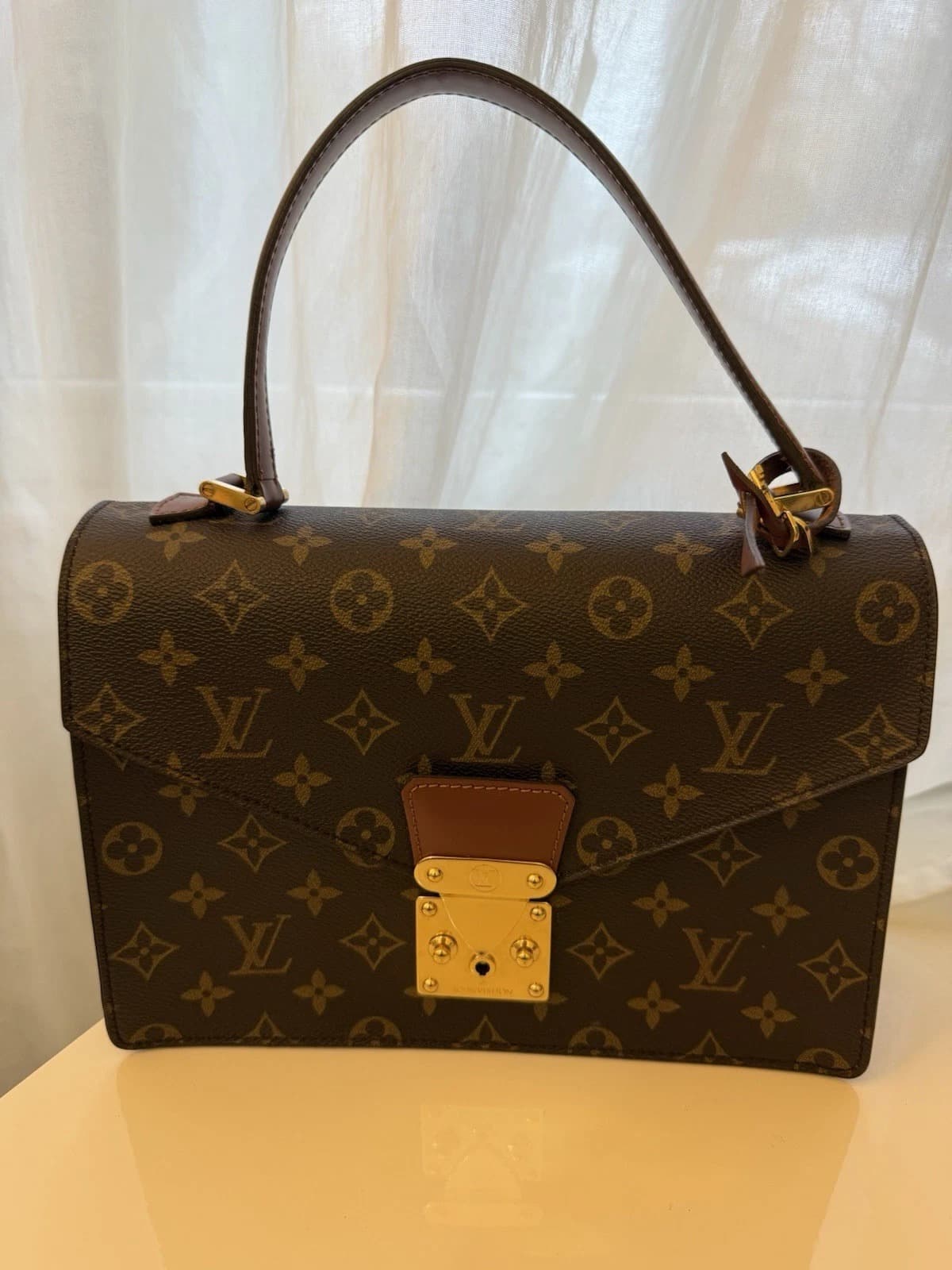 LOUIS VUITTON CONCORDE HANDBAG - Image 1