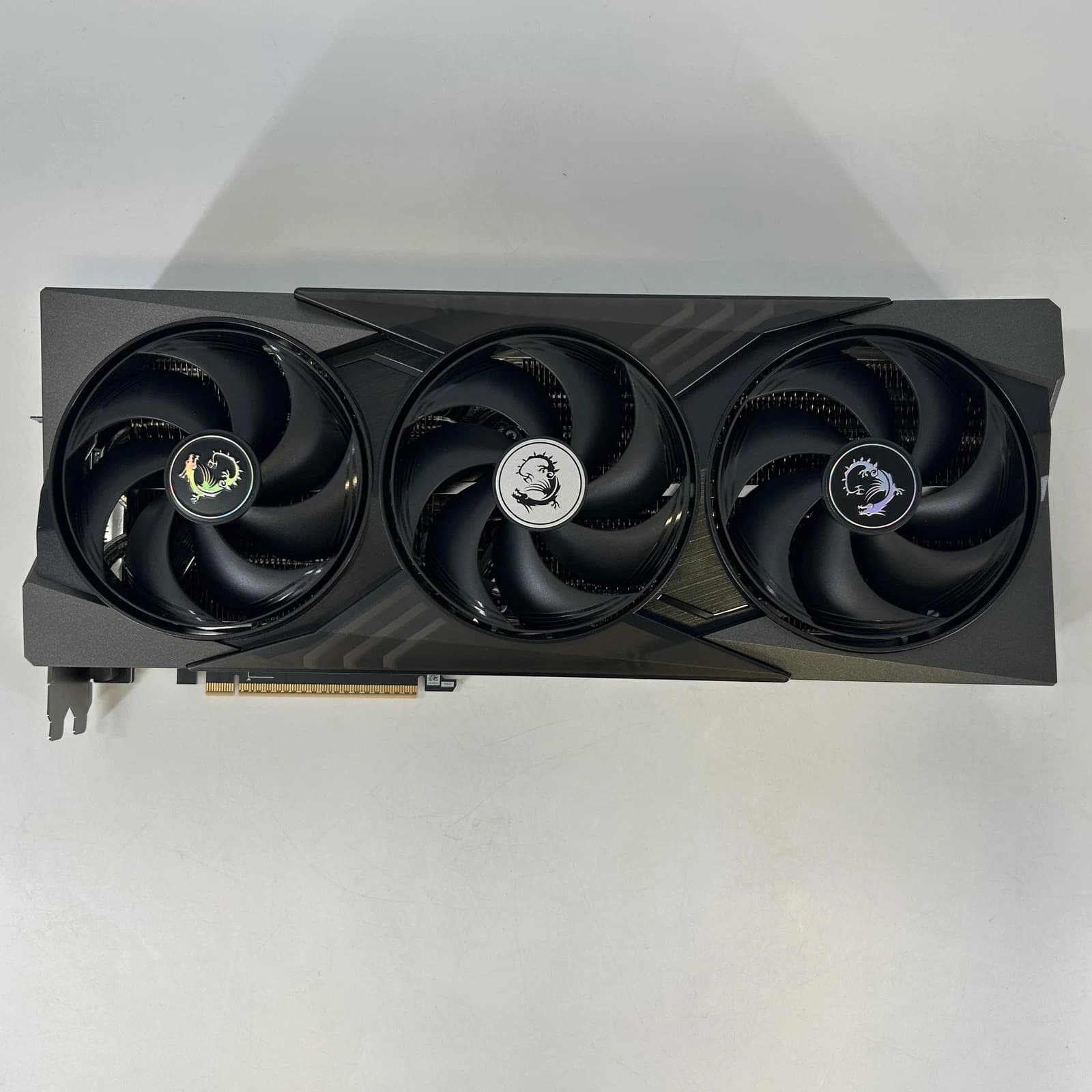 MSI Gaming OC GeForce RTX 5090 32GB Graphics Card – Excellent Condition - Image 1