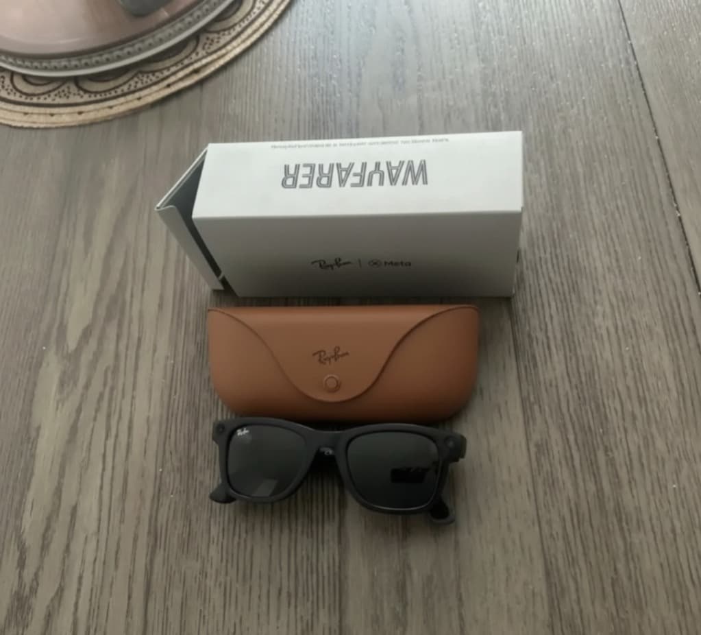 Ray-Ban | Meta Wayfarer Smart Glasses - Black - Like New - Image 1