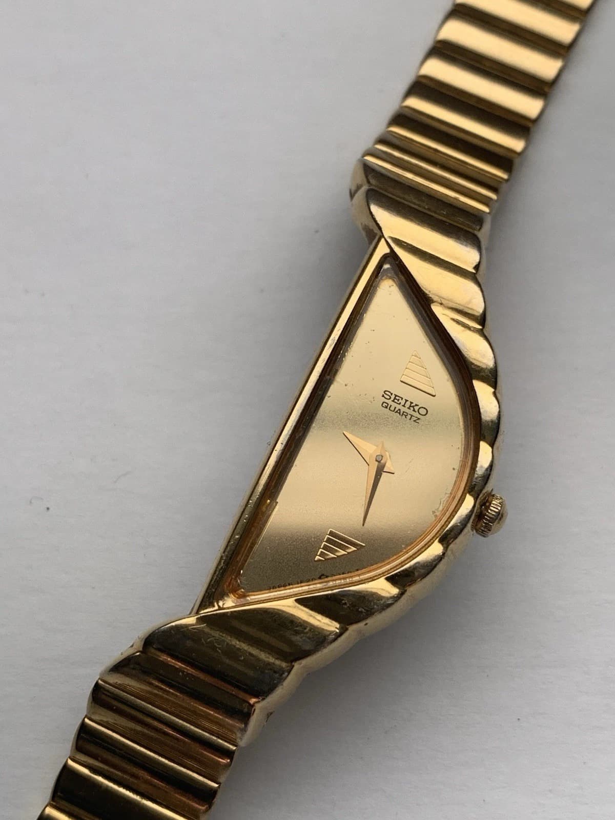 Seiko Rivoli Half Moon 15mm Gold Dial Women's Watch 1F20-5D59 - Image 1