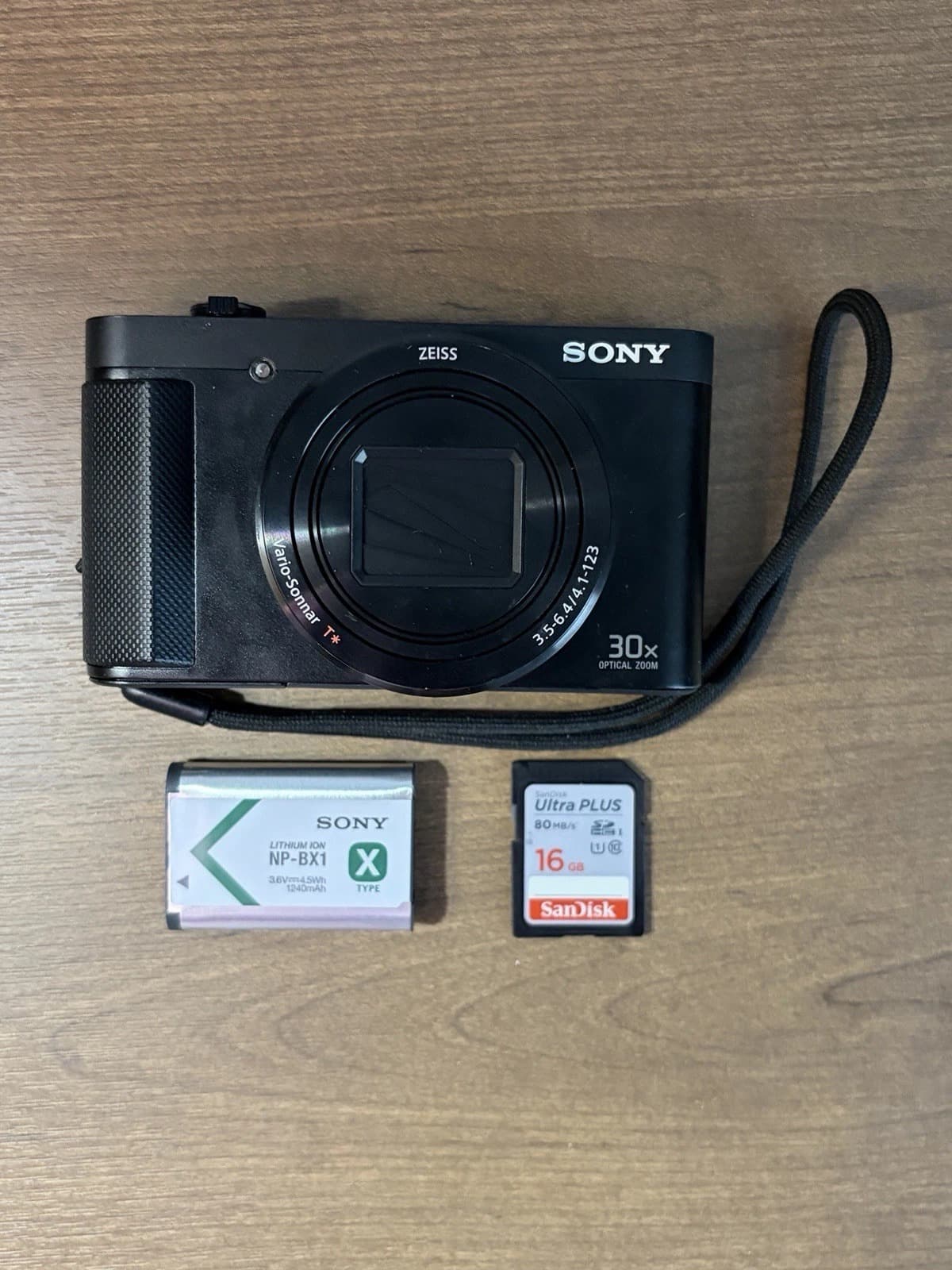 Sony DSC-HX80 18.2MP 30x Zoom Compact Digital Camera with Battery SD Card - Image 1