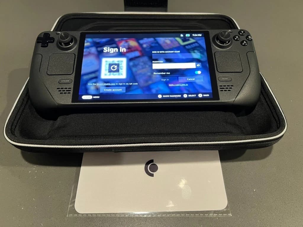 Valve Steam Deck OLED 1 TB Mint Condition - Image 1