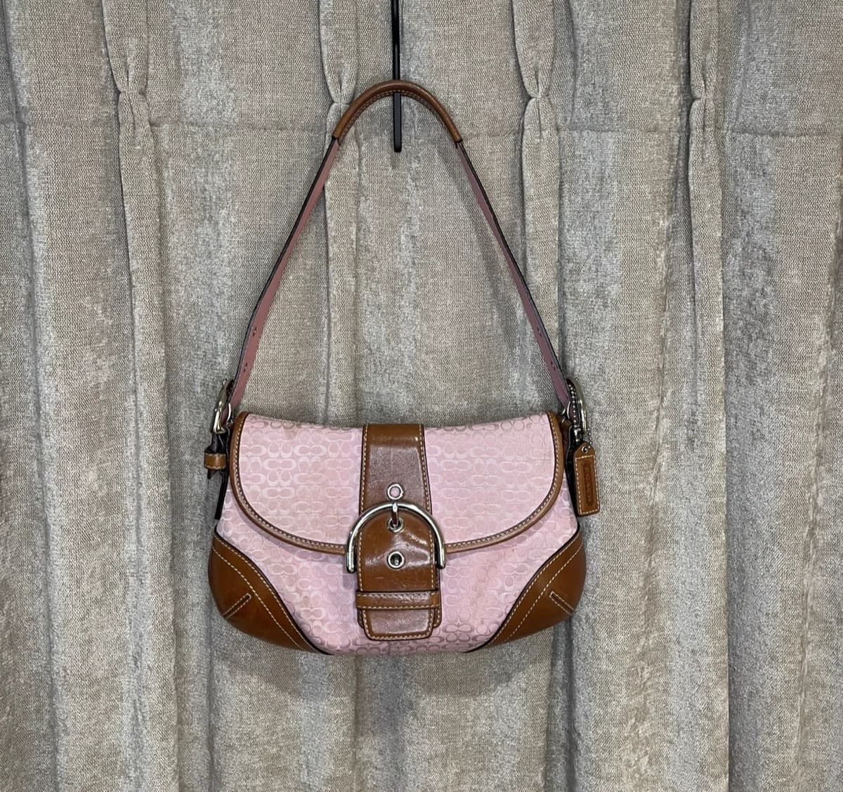 Vintage Y2K COACH Soho 6818 Light Pink Monogram Canvas Leather Shoulder Handbag - Image 1